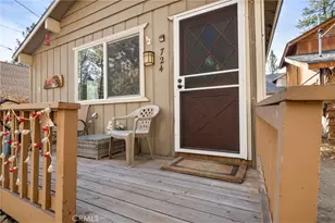 724 Elysian Blvd, Big Bear City, CA 92314 - Photo 16