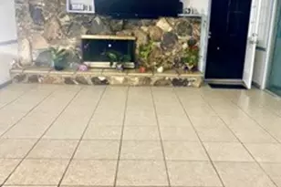 17626 Orange Ct, Fontana, CA 92335 - Photo 14