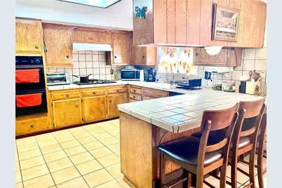 17626 Orange Court, Fontana, CA 92335 - Photo 8