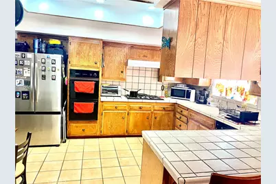 17626 Orange Court, Fontana, CA 92335 - Photo 10