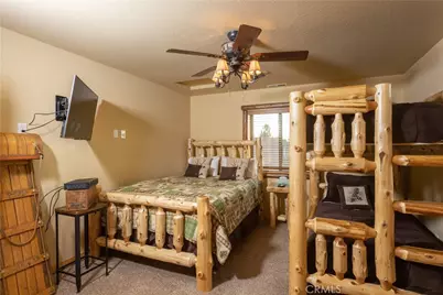 1389 Flintridge Avenue, Big Bear Lake, CA 92314 - Photo 18