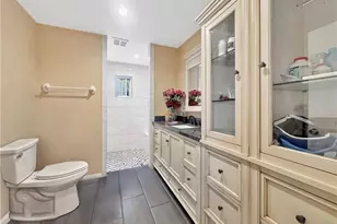 7736 Sugar Dr, Huntington Beach, CA 92647 - Photo 14