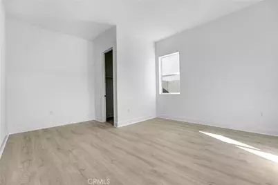 27345 Creekwood Lane, Valencia, CA 91381 - Photo 8