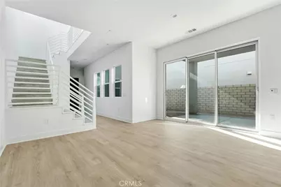 27345 Creekwood Lane, Valencia, CA 91381 - Photo 6