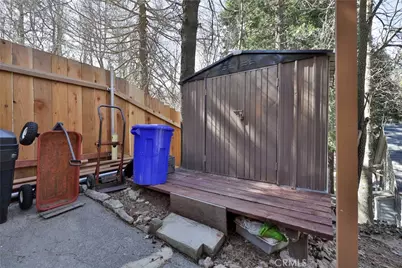 22945 Redwood Way, Crestline, CA 92325 - Photo 58