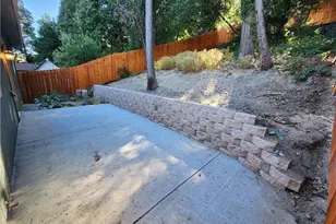 23511 Lake Dr, Crestline, CA 92325 - Photo 10
