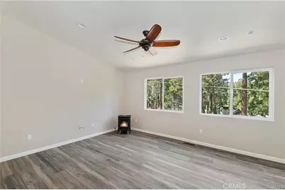 23511 Lake Drive, Crestline, CA 92325 - Photo 8