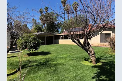 8864 Haskell, Riverside, CA 92503 - Photo 12