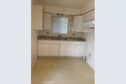 111 N Victoria Avenue, Corona, CA 92879 - Photo 4