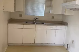 111 N Victoria Ave, Corona, CA 92879 - Photo 4