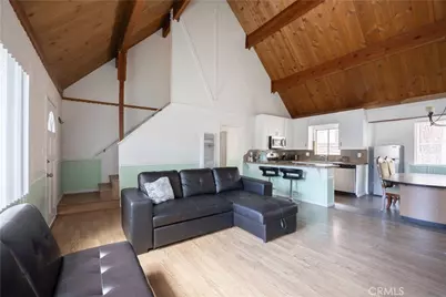 200 E Country Club Boulevard, Big Bear City, CA 92314 - Photo 6