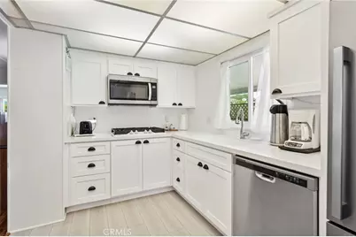 9583 Crestknoll Drive, Calimesa, CA 92320 - Photo 10