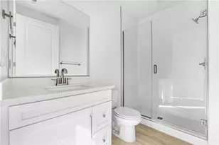 27409 Creekwood Ln, Valencia, CA 91381 - Photo 8