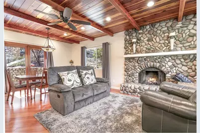 28916 North Shore Road, Lake Arrowhead, CA 92352 - Photo 12