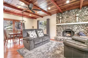 28916 N Shore Rd, Lake Arrowhead, CA 92352 - Photo 12