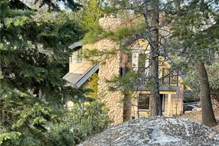 28916 N Shore Rd, Lake Arrowhead, CA 92352 - Photo 2