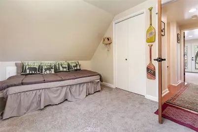 28916 North Shore Road, Lake Arrowhead, CA 92352 - Photo 34