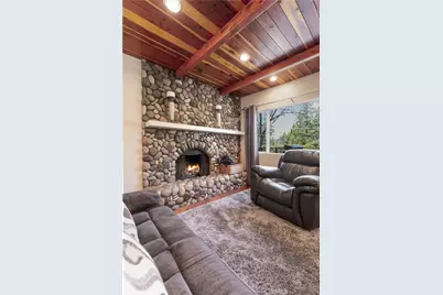 28916 North Shore Road, Lake Arrowhead, CA 92352 - Photo 14