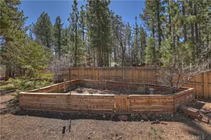 850 Alpenweg Dr, Big Bear City, CA 92314 - Photo 32