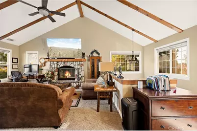 1251 Kodiak Drive, Lake Arrowhead, CA 92352 - Photo 22