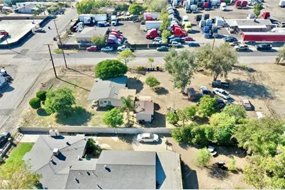 15114 Washington Drive, Fontana, CA 92335 - Photo 12