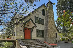 242 Holiday Dr, Lake Arrowhead, CA 92352 - Photo 2