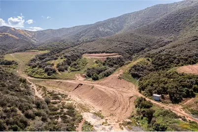 3 Plummers Lane, Mentone, CA 92359 - Photo 8