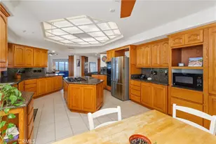 7340 Live Oak Dr, Jurupa Valley, CA 92509 - Photo 14