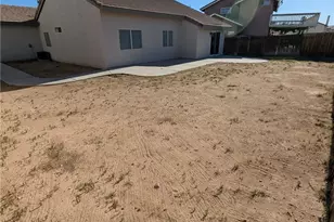 10736 Dove Ct, Adelanto, CA 92301 - Photo 18