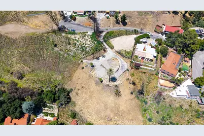 875 W Vista Dr, San Bernardino, CA 92405 - Photo 16