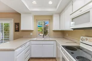 72864 Roy Emerson Ln, Palm Desert, CA 92260 - Photo 10