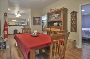 22899 Byron Rd, Crestline, CA 92322 - Photo 12