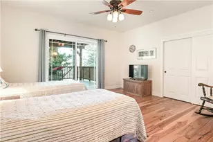 27376 Pinewood Dr, Lake Arrowhead, CA 92352 - Photo 44