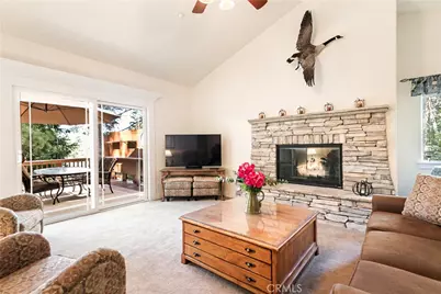 27376 Pinewood Drive, Lake Arrowhead, CA 92352 - Photo 10