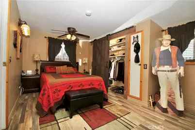 1910 Artesia Avenue, Landers, CA 92285 - Photo 16