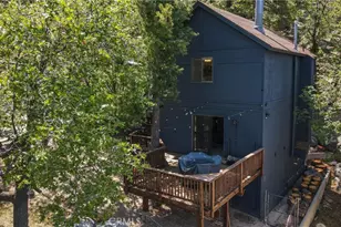 33310 Conway Dr, Running Springs, CA 92308 - Photo 2