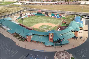 29306 Summer House Ln, Lake Elsinore, CA 92530 - Photo 22