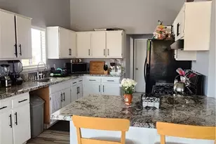 15009 Hopland St, Victorville, CA 92394 - Photo 10