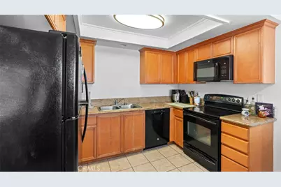 1598 Border Avenue #H, Corona, CA 92882 - Photo 8