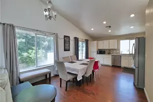 9550 Village Tree Dr, Elk Grove, CA 95758 - Photo 6