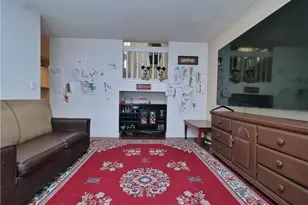 9550 Village Tree Dr, Elk Grove, CA 95758 - Photo 20