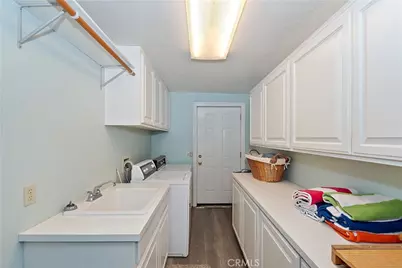 27781 St Bernard Lane, Lake Arrowhead, CA 92352 - Photo 26