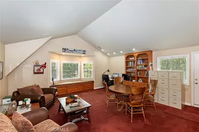 27781 St Bernard Lane, Lake Arrowhead, CA 92352 - Photo 20