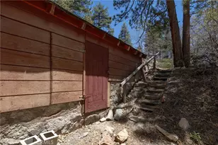 352 Big Bear Trl, Fawnskin, CA 92333 - Photo 24