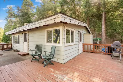 797 Chateau Drive, Crestline, CA 92325 - Photo 12