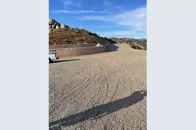 20825 Lakemount Court, Perris, CA 92570 - Photo 10