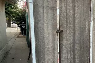 586 W Center St, Pomona, CA 91768 - Photo 6