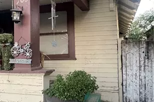 586 W Center St, Pomona, CA 91768 - Photo 2
