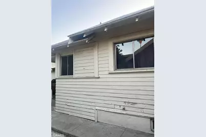 586 W Center Street, Pomona, CA 91768 - Photo 10