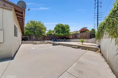 5005 Pearblossom Drive, Riverside, CA 92507 - Photo 24